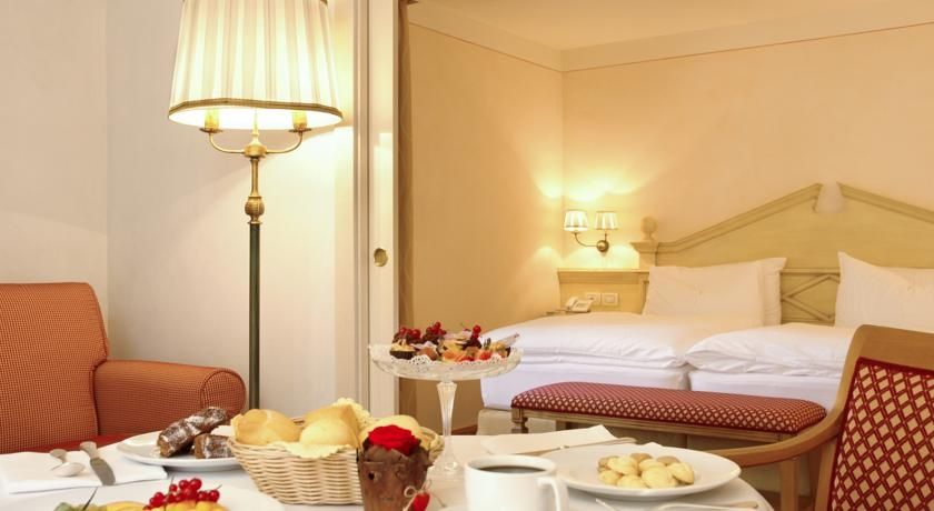 Alpen Suite Hotel Madonna di Campiglio Exterior photo