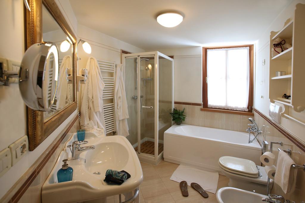Alpen Suite Hotel Madonna di Campiglio Exterior photo